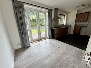 Dining Area- click for photo gallery